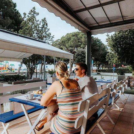 Hotel Villa Franca リニャーノ・サッビアドーロ エクステリア 写真