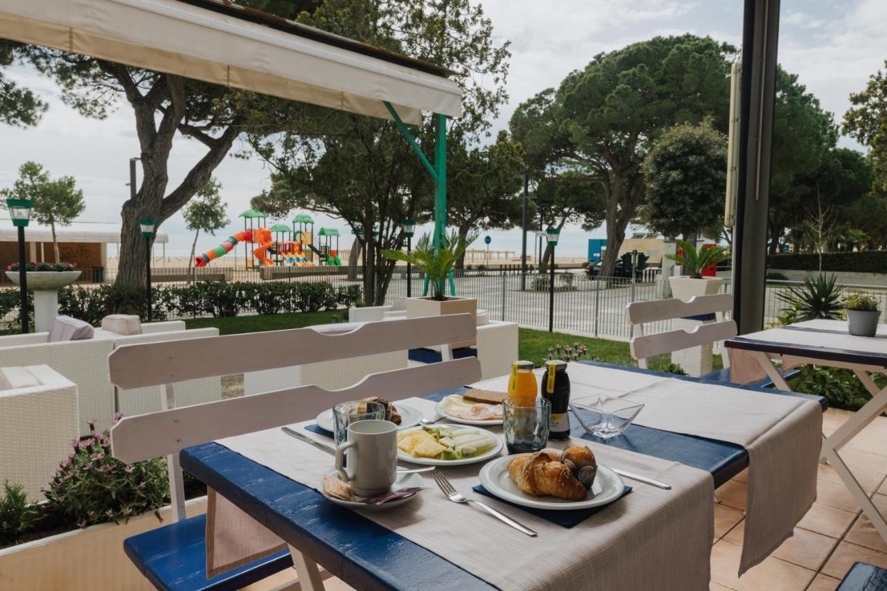 Hotel Villa Franca リニャーノ・サッビアドーロ エクステリア 写真