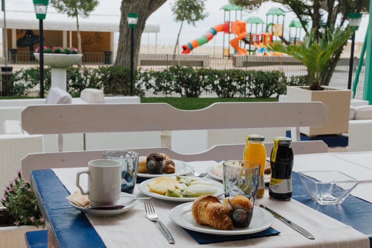 Hotel Villa Franca リニャーノ・サッビアドーロ エクステリア 写真