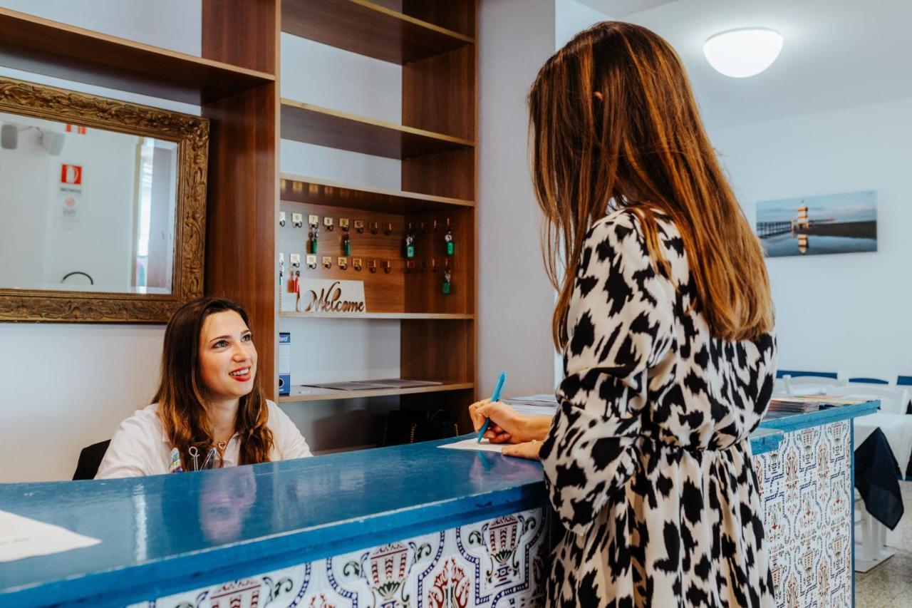 Hotel Villa Franca リニャーノ・サッビアドーロ エクステリア 写真